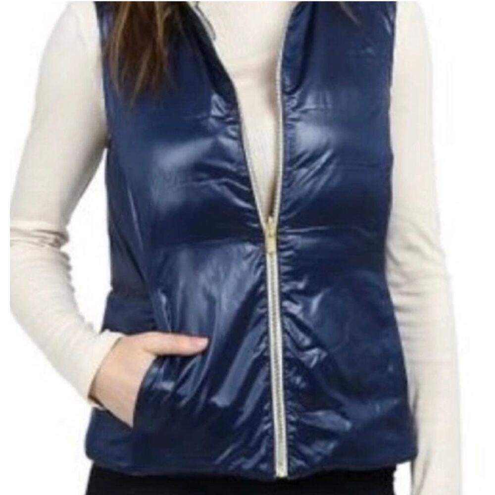 Tommy Bahama Spring Resort Wear Reversible Duck Down Puffer Vest-Med (reg$228) - Picture 2 of 12